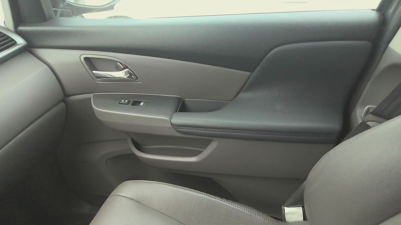 Front Door Trim Panel HONDA ODYSSEY Right 16 17 15 14 13