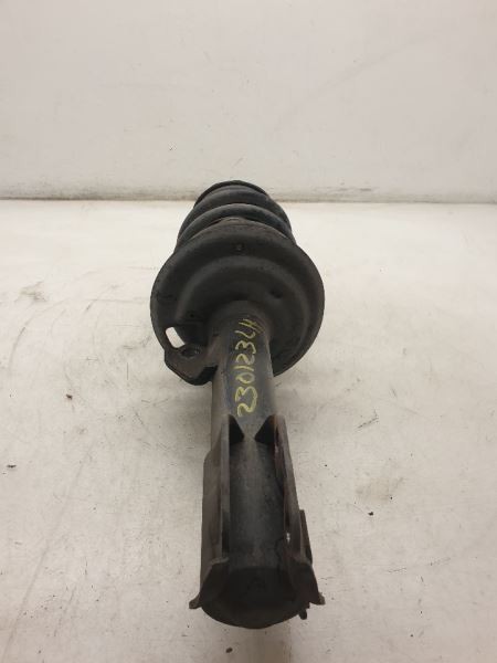 12-19 TOYOTA YARIS 1.8L AT FWD DRIVER SIDE REAR STRUT ASSEMBLY