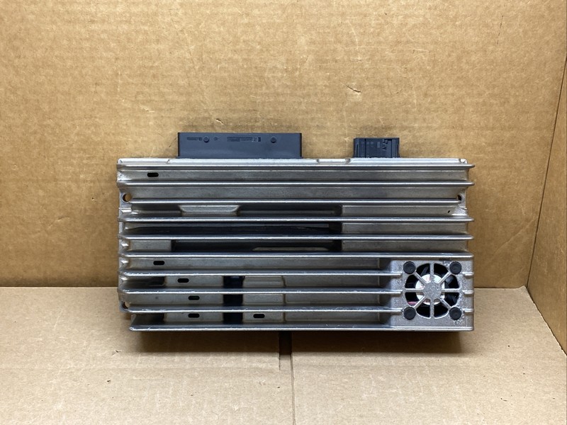 2011-2017 VOLKSWAGEN TOUAREG RADIO AMPLIFIER ONLY 7P6 035 466