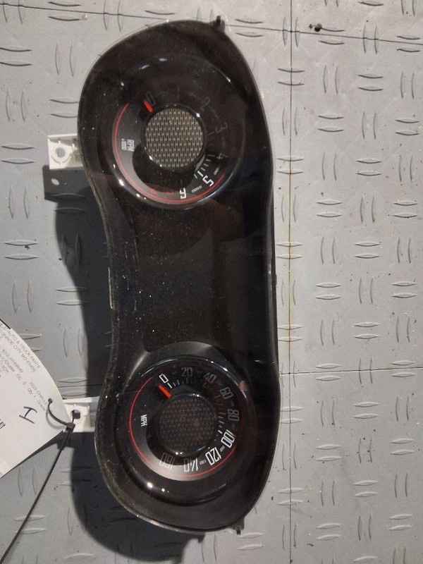 2020 Dodge CHALLENGER Speedometer Cluster 160 MPH 3.6L w/Gloss Black Trim Rings
