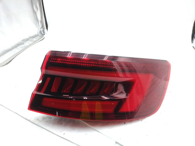 2018 AUDI A4 Right Tail Light Assembly Grey 341310 Used 87K Miles