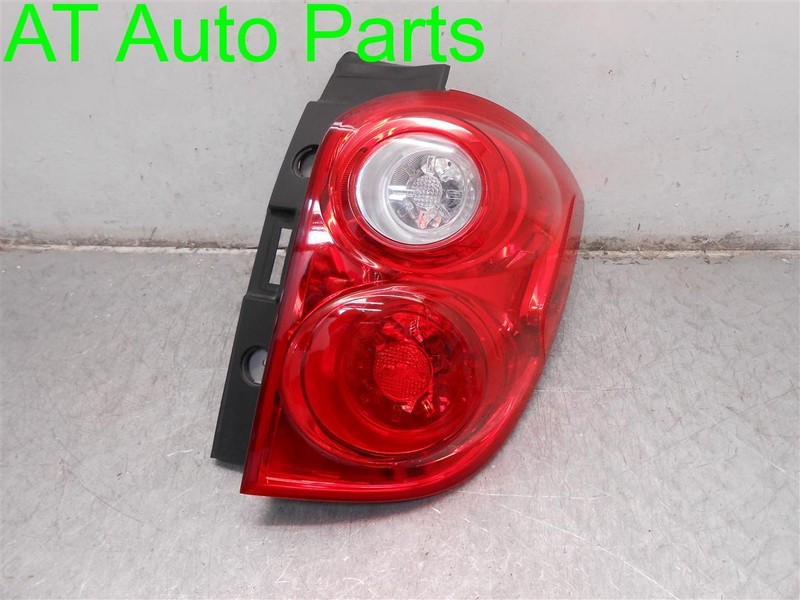 2010-2015 CHEVROLET EQUINOX PASSENGER RIGHT SIDE TAIL LIGHT LAMP OEM 22759317
