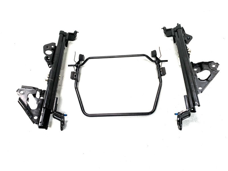 21-23 KIA SELTOS FRONT RIGHT SIDE MANUAL SEAT RAIL ADJUSTER FRAME OEM #A0.22
