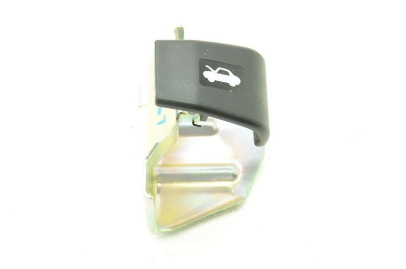 2019-2022 Nissan Altima SR Hood Release Lever with Bracket