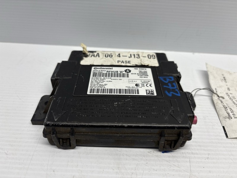 2016 2017 JEEP GRAND CHEROKEE KEYLESS ENTRY RECEIVER HUB CONTROL MODULE OEM