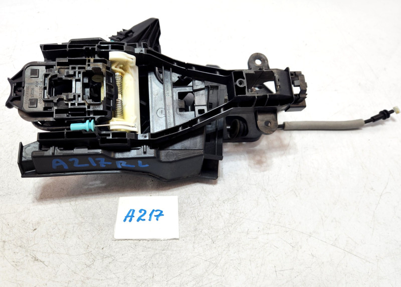 ✅ 2019-2024 OEM Volvo S60 V60 Rear Left Driver Exterior Door Handle Base 29k