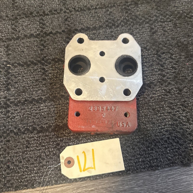 Cummins Engine Mounting Spacer P/N: (P)2895447