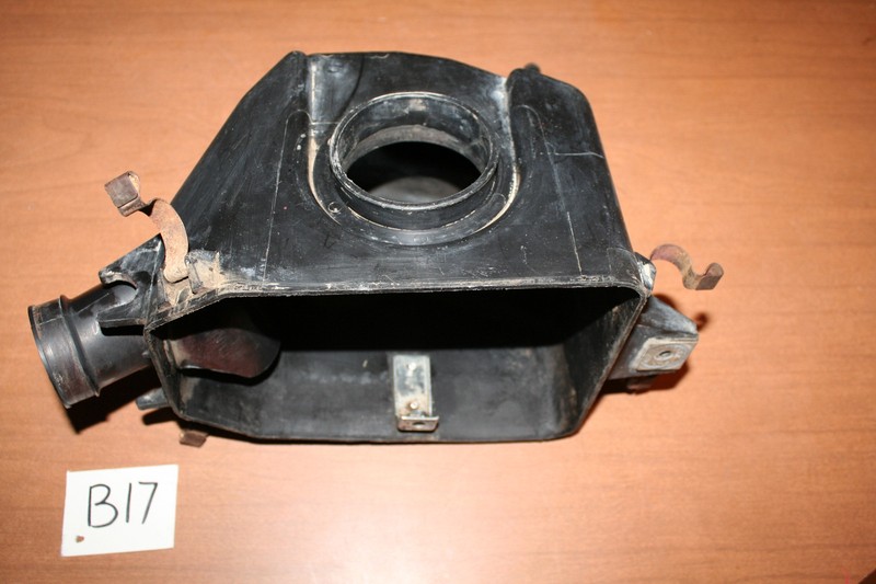 1985 Honda ATC 200X Air Cleaner Box OEM 85