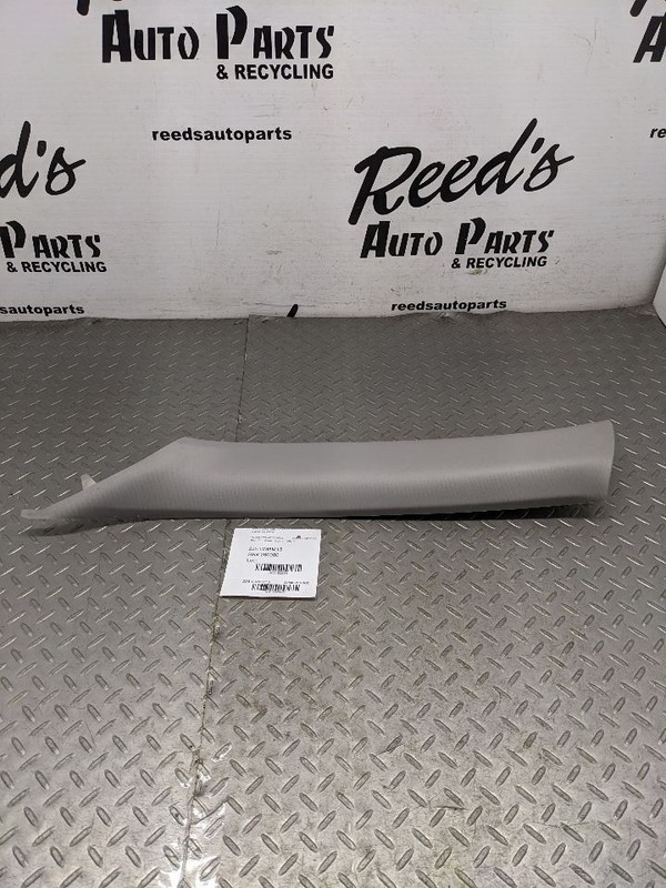 14-18 GMC SIERRA PILLAR A LH WINDSHIELD TRIM GRAB HANDLE OEM 22776221 1192888