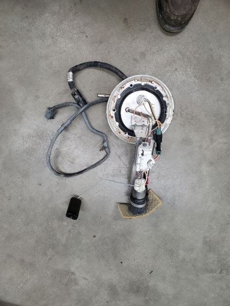 Fuel Pump Assembly Flex Fuel Thru 9/24/09 Fits 06-10 CROWN VICTORIA 276927