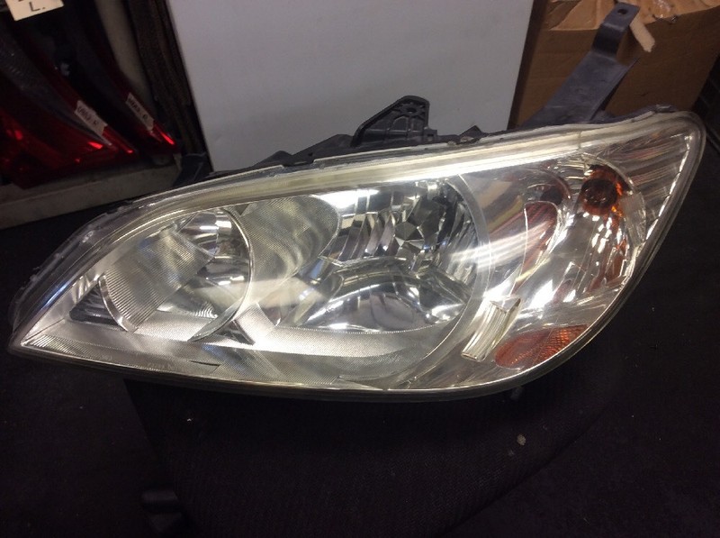 2004 2005 HONDA CIVIC LEFT DRIVER Headlight OEM 2dr 4dr