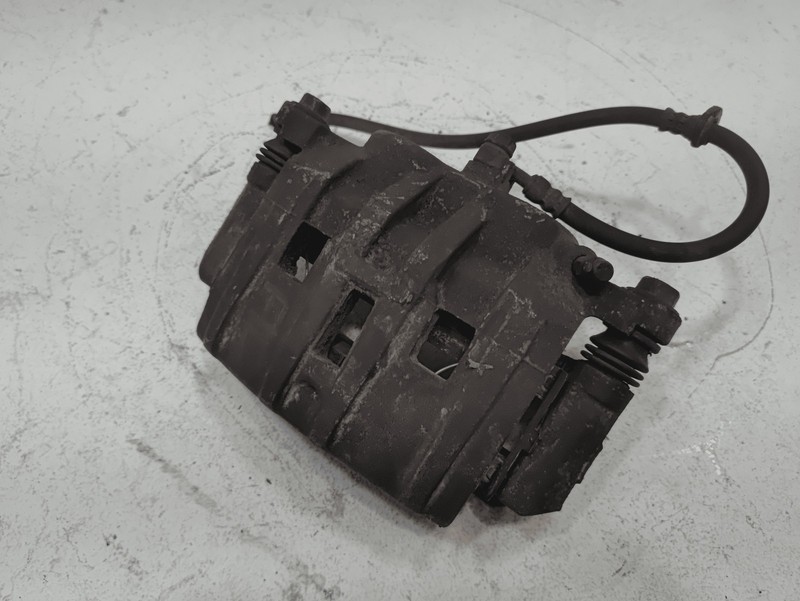 2016-2022 HONDA PILOT FRONT LEFT DRIVER SIDE BRAKE CALIPER OEM