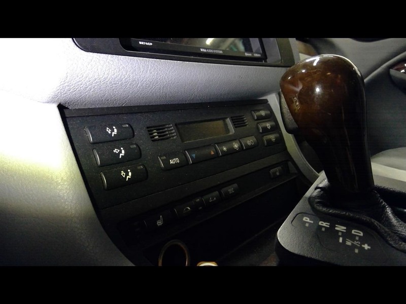 Temperature Control Convertible Fits 01-06 BMW 325i 1465120