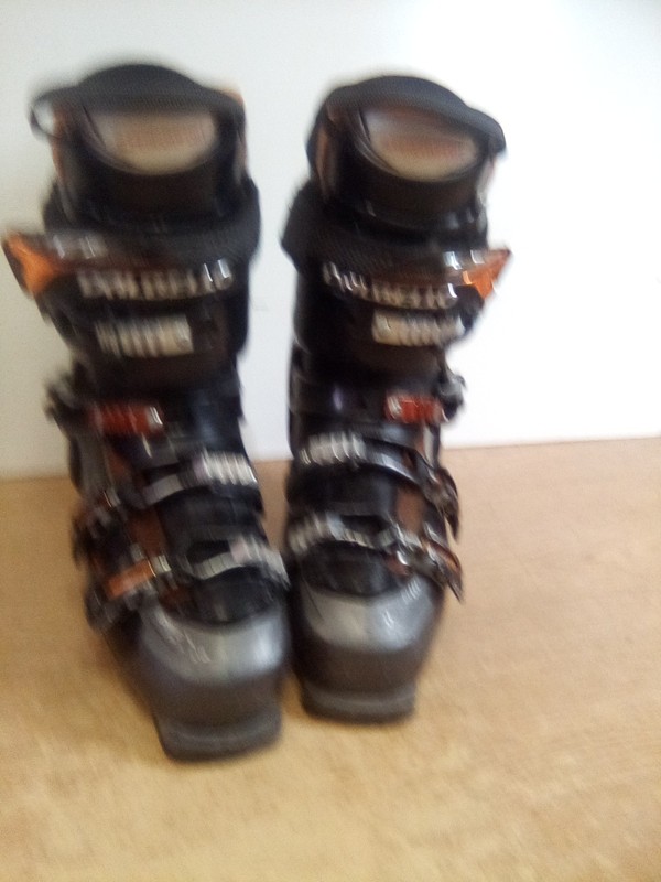 Dalbello Axion X5 Mens Ski Boots Size Euro 27.5/US 9.5