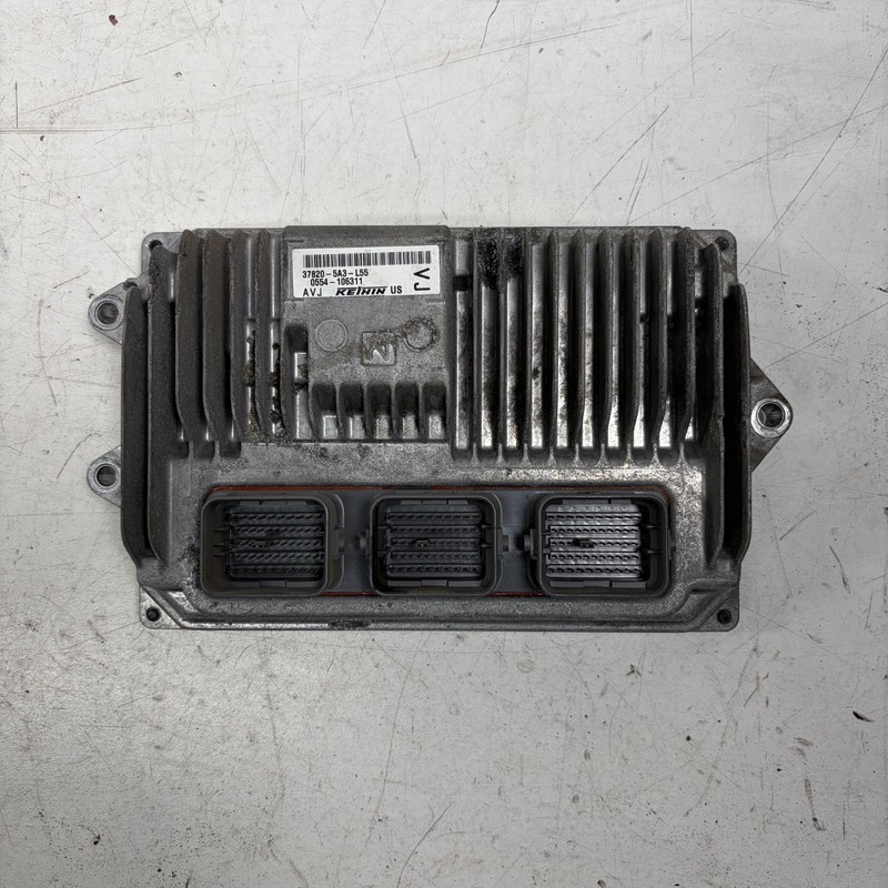 13 Honda Accord 4D LX CVT ECU ECM Engine Control Unit Module 37820-5A3-L55 OEM