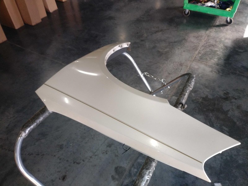 2009 Pontiac G6 Left Fender White Used OEM 401057 226K Mileage