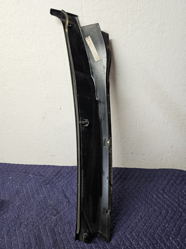 2010-2013 Transit Connect Rh Exterior Wiper Windshield Cowl Cover Grille
