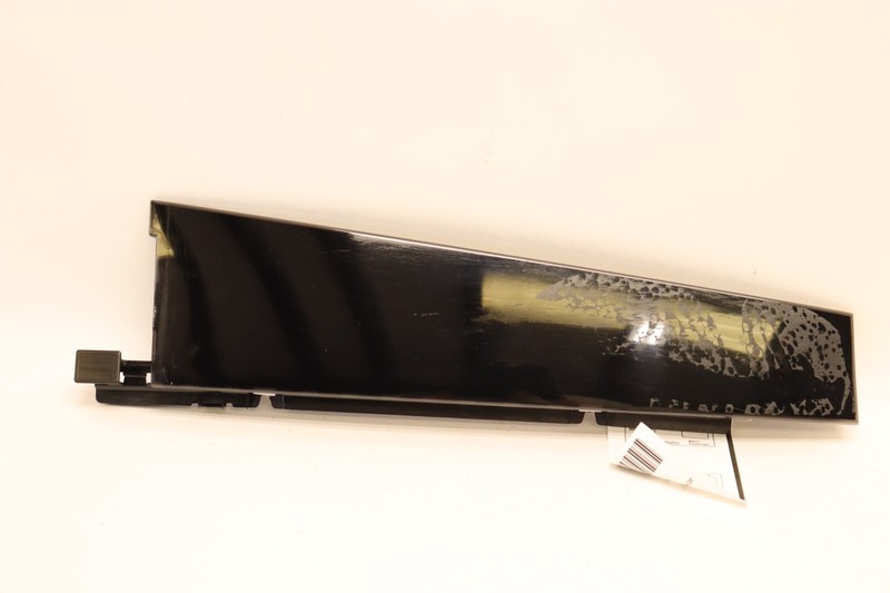 2021-2023 FORD BRONCO SPORT REAR LEFT DOOR WINDOW B PILLAR APPLIQUE MOLDING OEM