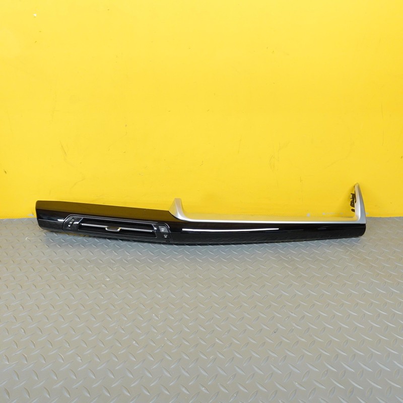 2023-2026 BMW X2 X1 U10 U11 CENTER DASHBOARD AIR VENT TRIM BLACK GLOSSY 9636243