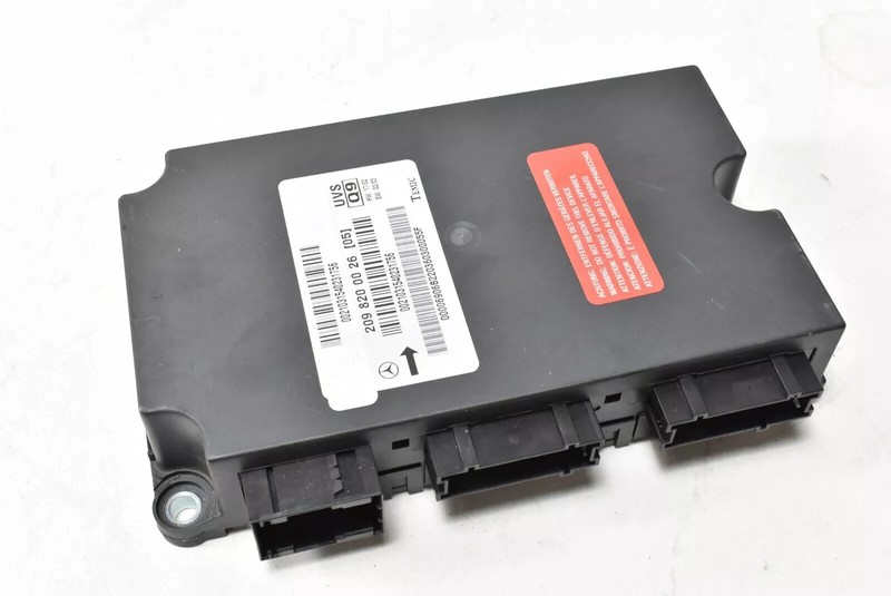 03-09 Mercedes W209 CLK320 Convertible Top Roof Control Module 2098200026 OEM