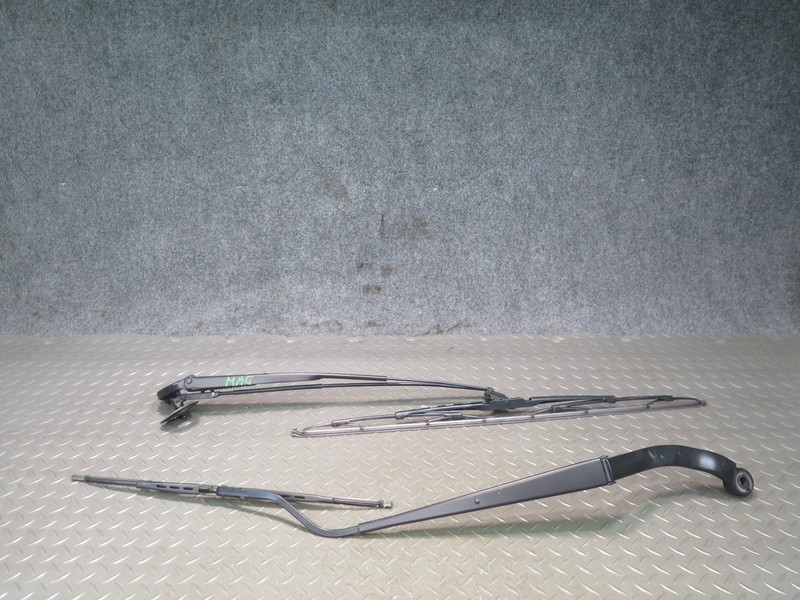2008-2019 MASERATI GRANTURISMO M145 FRONT LEFT & RIGHT WIPER ARM SET OF 2