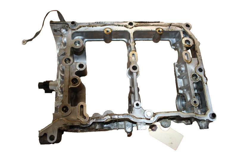 2011-2019 SUBARU WRXRight Engine Camshaft Carrier Timing Cover 13115AA002 OEM