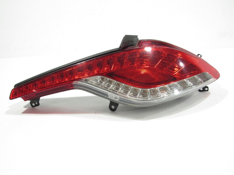 11-12 Fisker Karma 2012 Rear Right Passenger Taillight Tail Brake Light Lamp ;@2