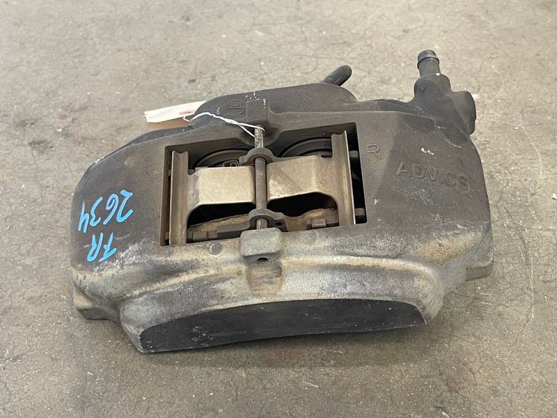 ⭐2014-2025 LEXUS IS300 RWD FRONT RIGHT PASS SIDE BRAKE CALIPER ASSY OEM LOT2634