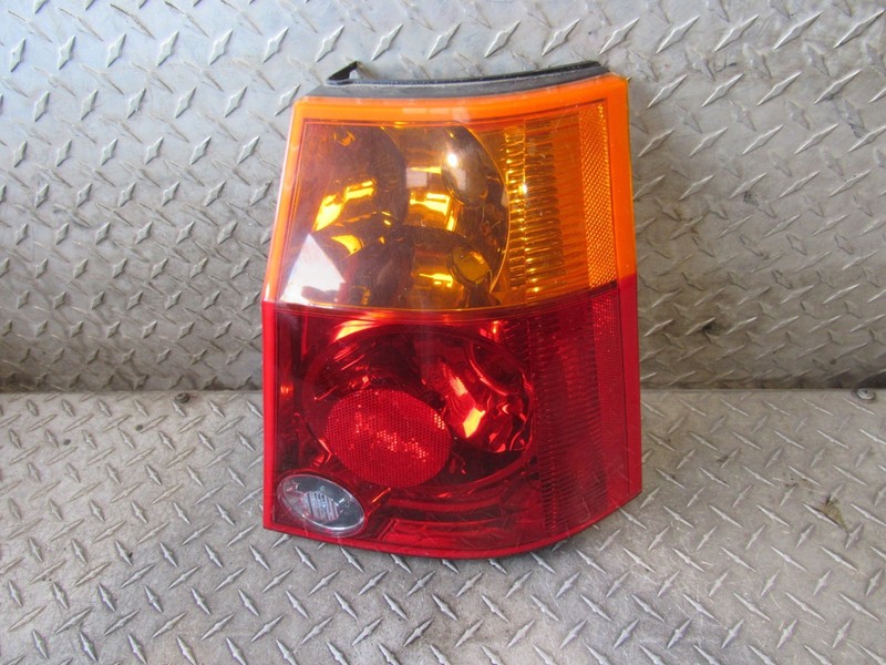 04 05 06 07 08 CHRYSLER PACIFICA RIGHT PASENGER REAR TAILLIGHT BRAKE LAMP
