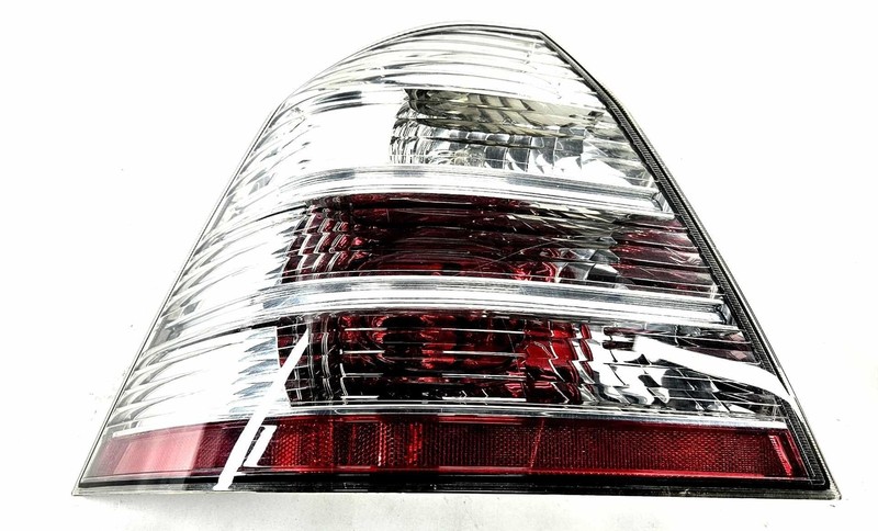 2008-2009 Ford Taurus Left Rear Driver Side LH Tail Light Lamp Assembly OEM