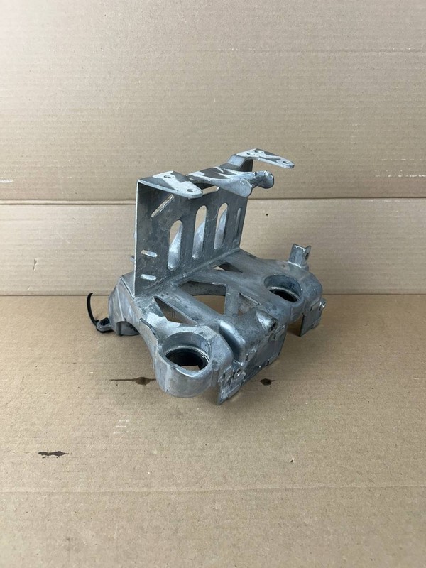 ✅2023 Tesla Model 3 Y AC Compressor Bracket Support Battery Holder 1500696-00-B