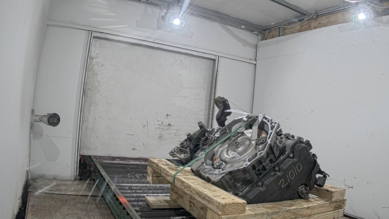 2018 Chevrolet Cruze Automatic Transmission Assembly FWD 97K Miles OEM 24278589