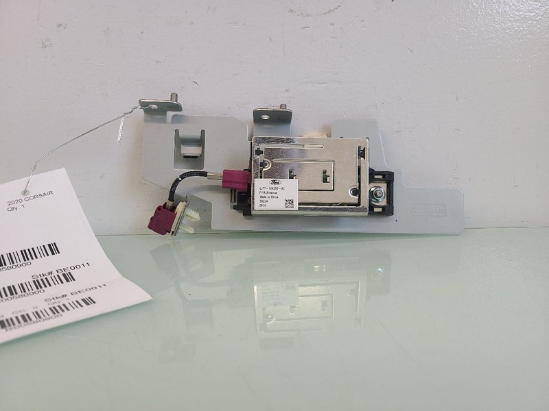 ANTENNA AMP AMPLIFIER MODULE FITS 2020 - 2023 CORSAIR 580900