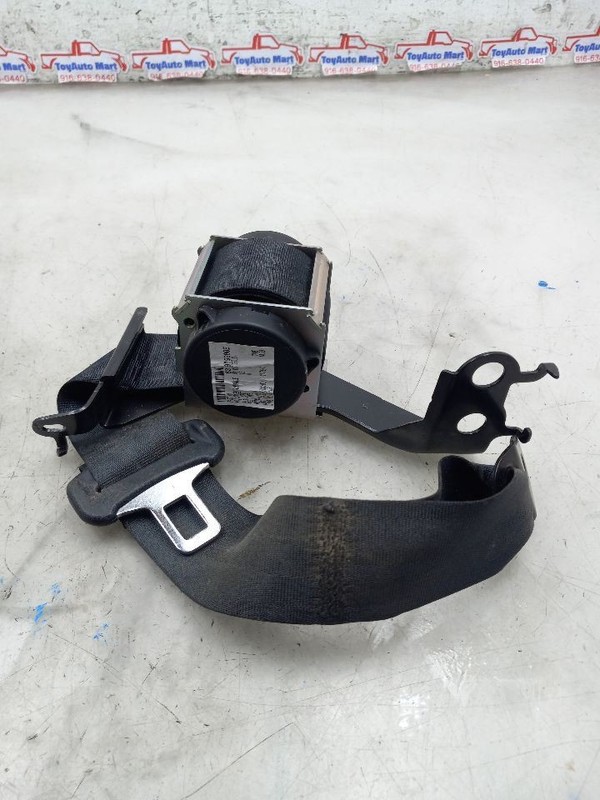22 TOYOTA PRIUS REAR PASSENGER RIGHT SEAT BELT RETRACTOR