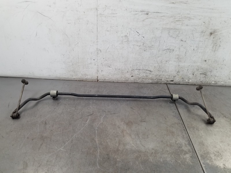 2011 Mercedes Benz AMG E 63 Rear Sway Bar / End Links #6599 P4