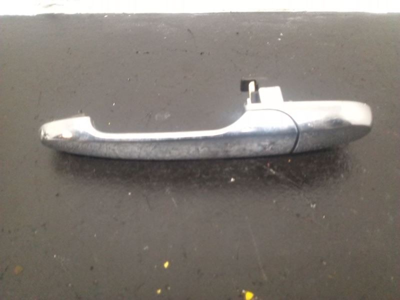 06-11 Buick Lucerne Rear Right Passenger Door Handle Chrome OEM 15936040