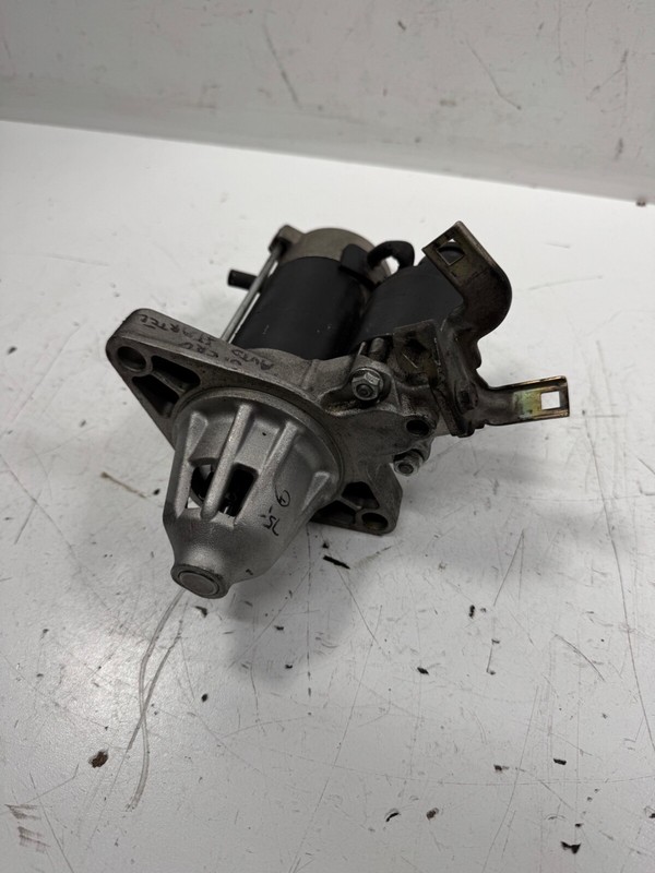 97-01 Honda CR-V Starter Motor 31200-P3F-A51 OEM