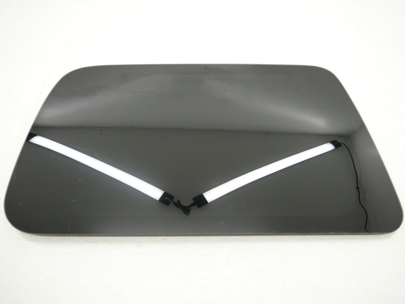Used Right Passenger Quarter Panel Powered Window 2004-2015 Nissan Armada OEM