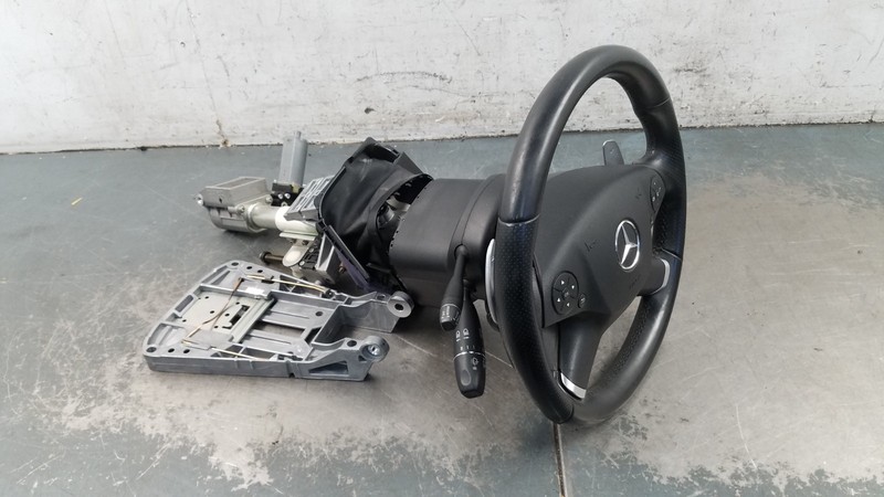 2011 Mercedes Benz AMG E 63 Steering Wheel Column #6599 P4