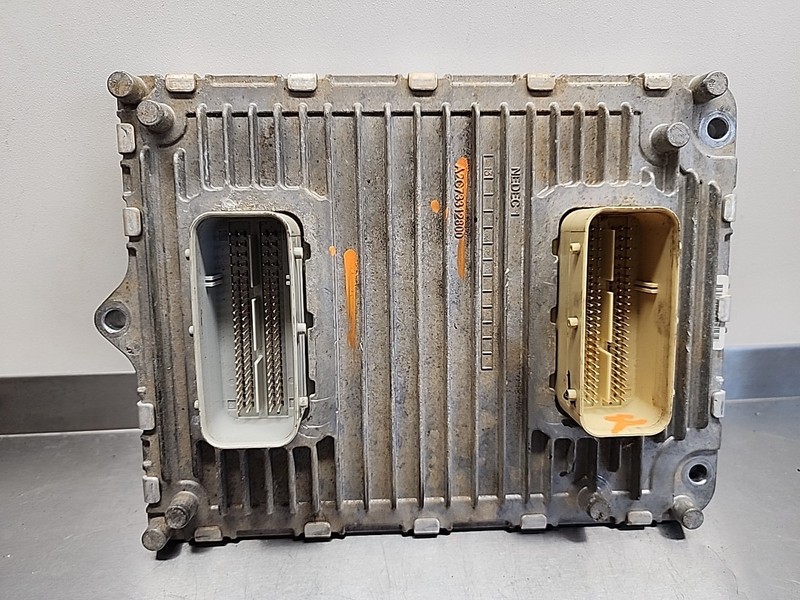 2014 Dodge Ram 1500 Engine Control Module Computer ECM ECU Unit 68153768AF 5.7L
