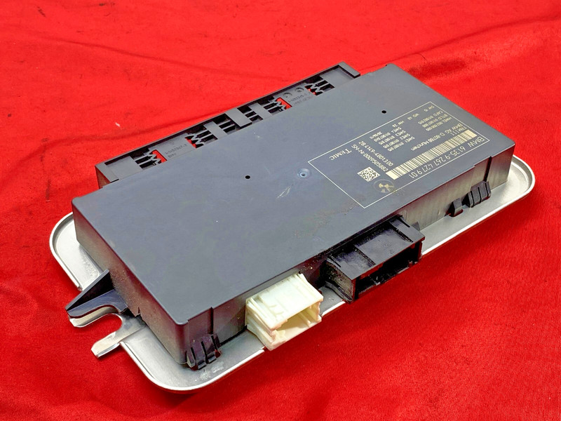 BMW F01 F02 F06 F26 F10 F12 F13 Footwell Light Control Module Computer FRM3 OEM✅