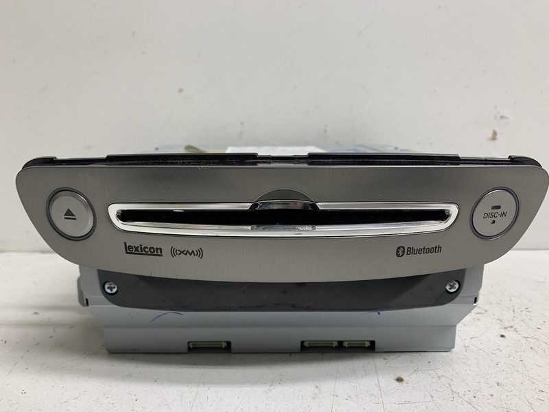 2011-2012 Hyundai Genesis 4DR Sedan Navigation GPS Receiver NON-REAR VIEW Cam