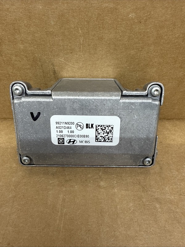 2022-2024 HYUNDAI TUCSON FRONT WINDSHIELD LANE KEEP ASSIST CAMERA UNIT OEM