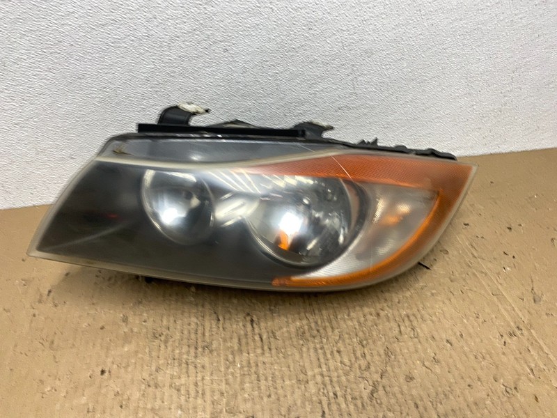 Halogen 2006 to 2008 BMW 3 Series Headlight Left Driver LH Oem AC4164 DW