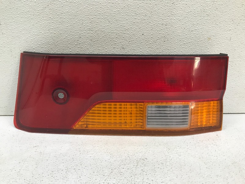 2002 03 04 Honda Odyssey Right RH Passenger Tail Light Taillight Inner OEM