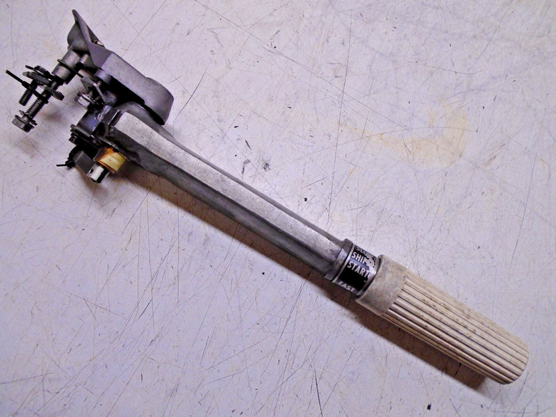 CE1 379163 379166 379160 OMC Evinrude 9.5hp 9522 Outboard Tiller Steering Handle