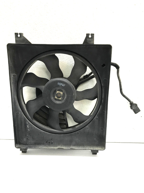 06-10 KIA SEDONA LEFT DRIVER COOLING MOTOR RADIATOR FAN OEM