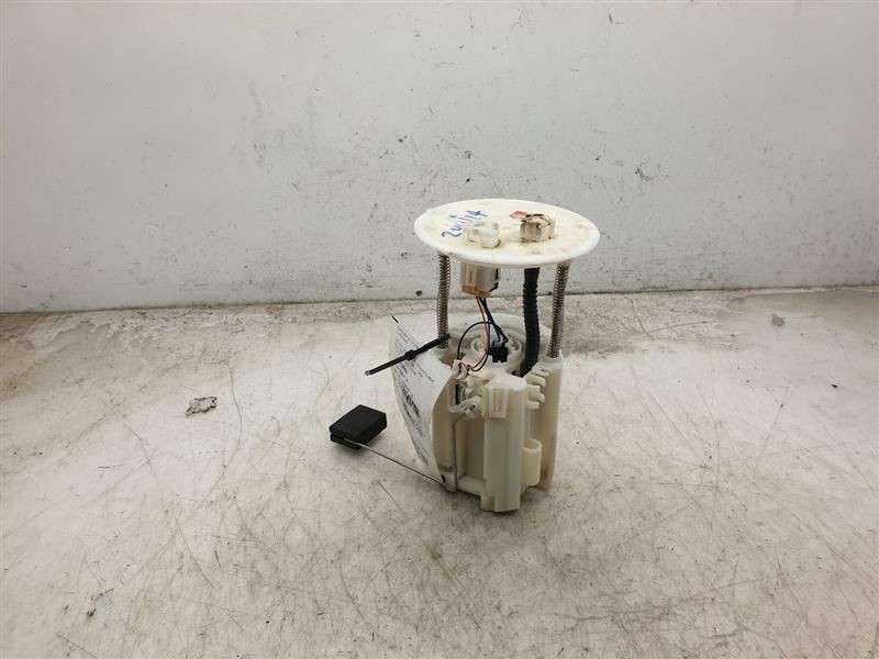 04-07 TOYOTA HIGHLANDER 3.3L V6 FWD FUEL PUMP ASSEMBLY