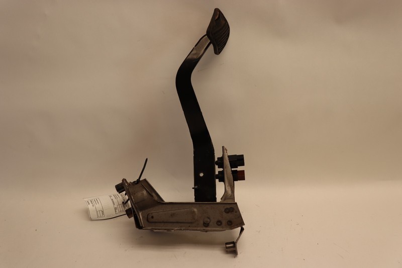 2012-2021 NISSAN NV2500 PARK PARKING BRAKE STOP PEDAL W/ SENSORS OEM