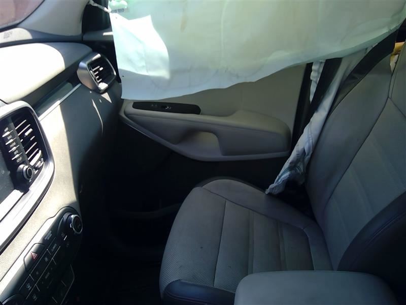 Passenger Front Door Trim Panel Fits 2018 Sorento 574266